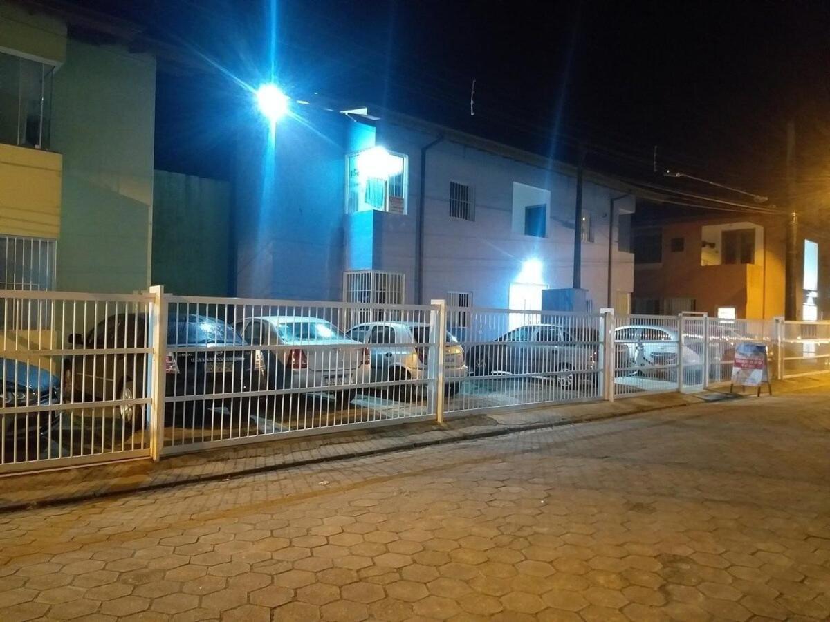 Cantinho Do Descanso Na Praia Grande ウバトゥバ エクステリア 写真